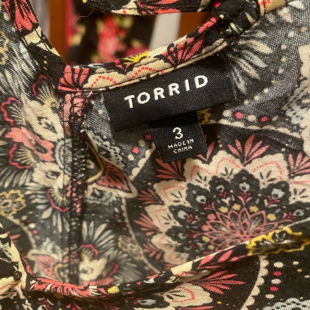 Torrid Multicolor Patterned Drawstring Waist Dress 3 - Picture 6 of 7